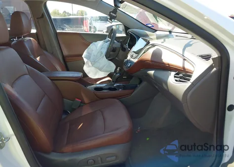 2018 Chevrolet Malibu Lt from USA, damaged, VIN 1G1ZD5ST1JF184890